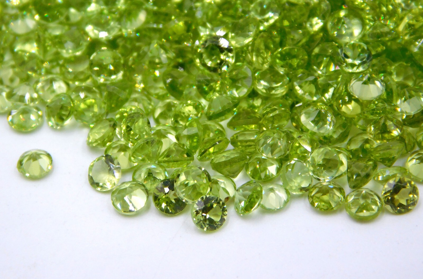 Natural Peridot Round Cut Lot Loose Gemstone 3 MM For Jewelry Making P-1267/1