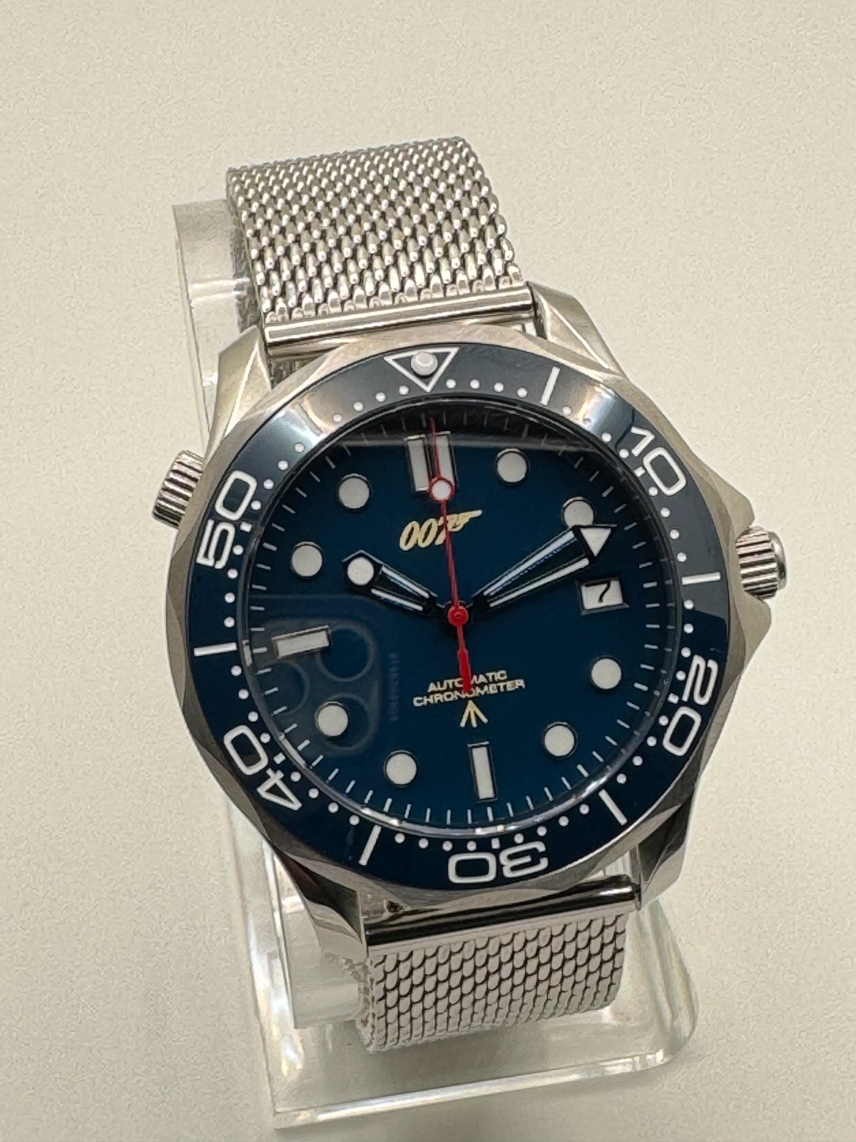 James Bond 007 “Golden Eye” NH35 Auto Watch Blue Dial Diver 100m 41mm