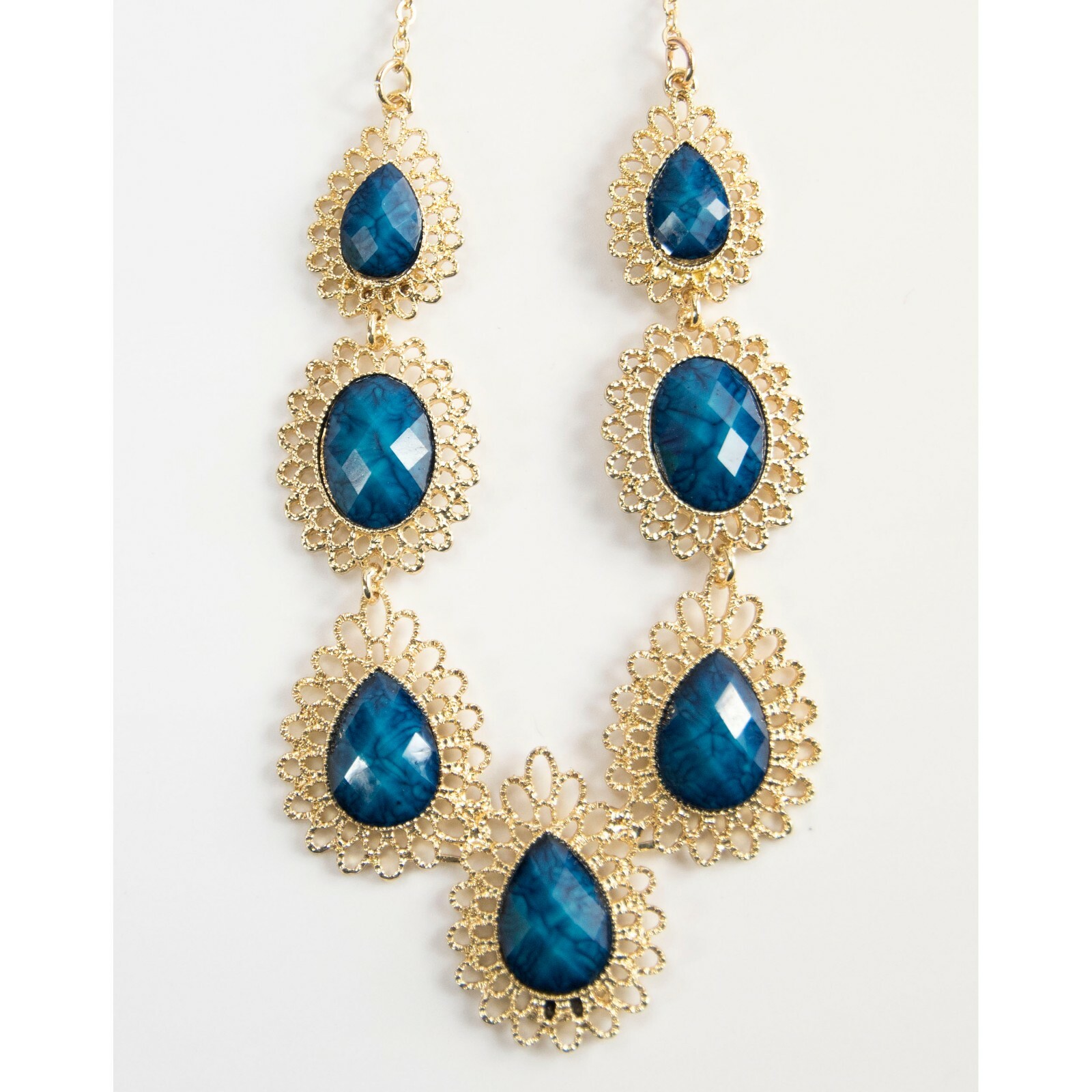 Amrita Singh Lapis Resin Filigree Surf Lodge Gold Tone Necklace NKC 9931 NWT