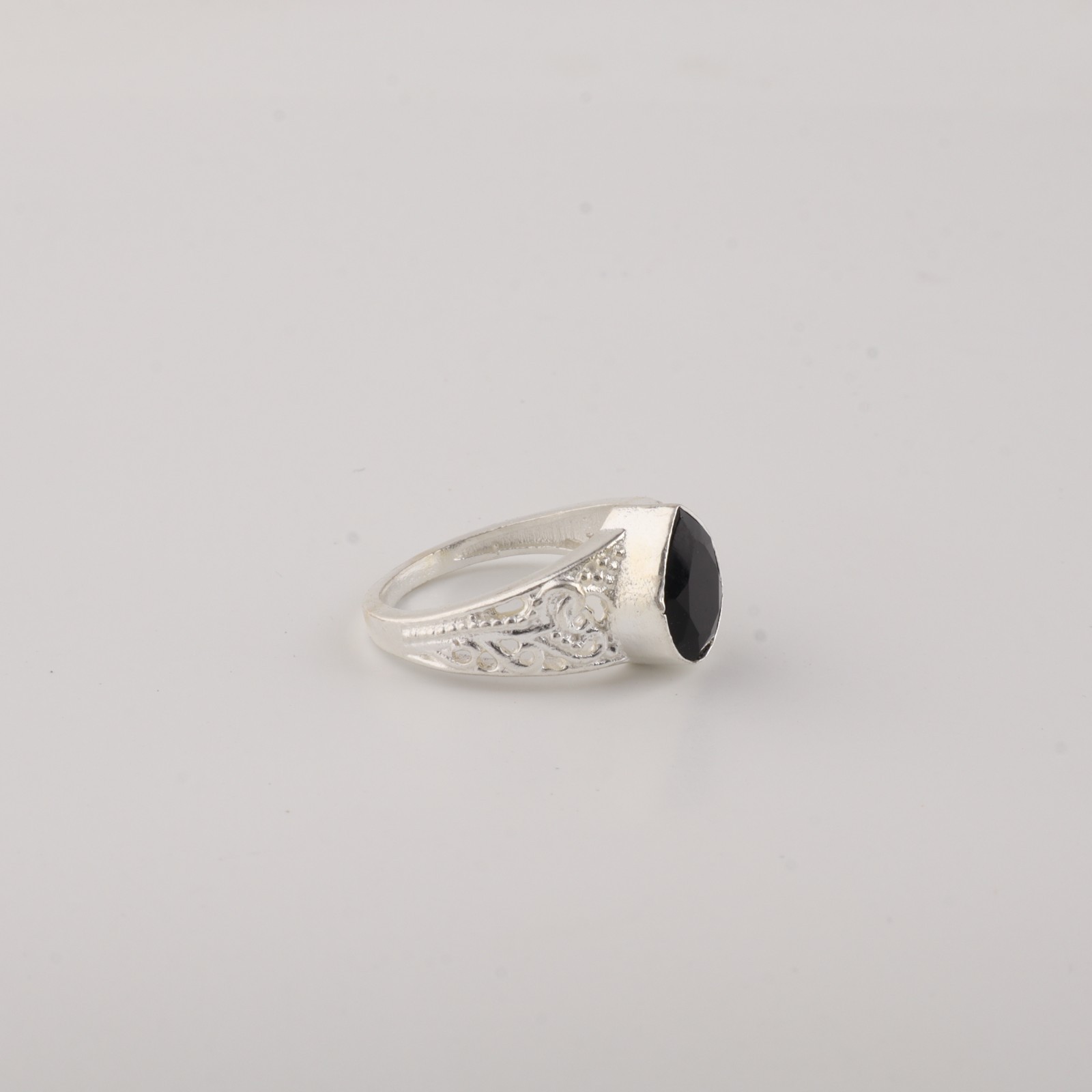 Black Onyx Gemstone 925 Sterling Silver Statement Jewelry Zircon Ring For Woman