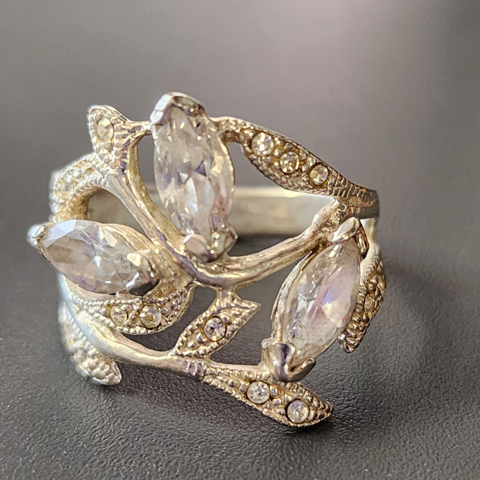 Sterling Silver 925 Ring Sz 7 White Stone Engraved Wide Band Cocktail 1″ Flawed