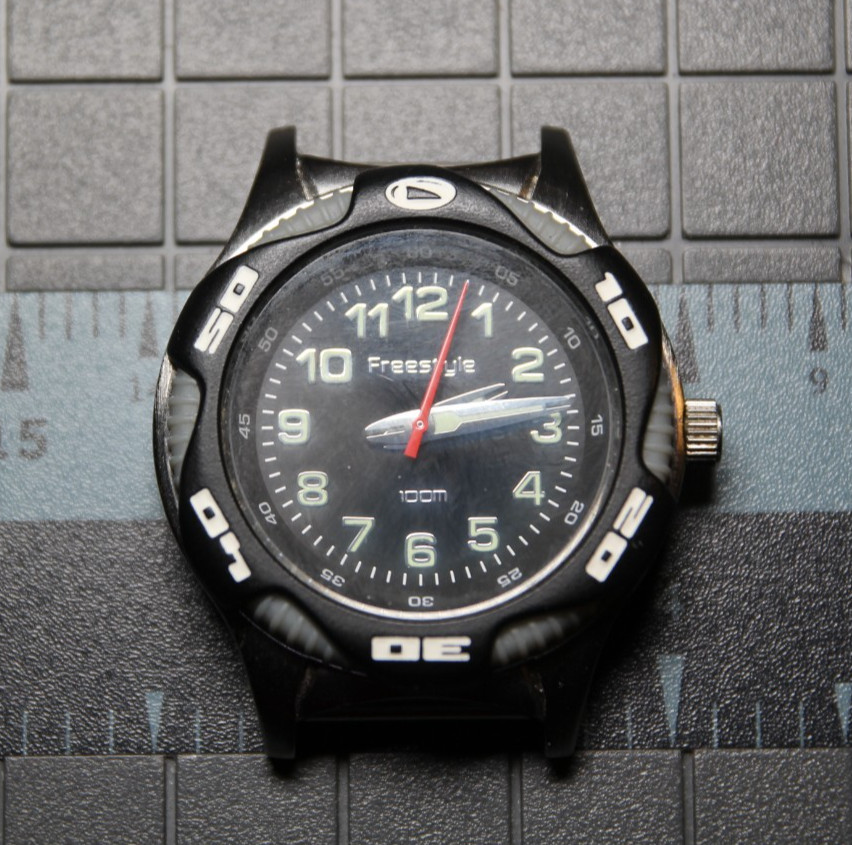 NICE Shark Freestyle 308 Diver Style 100M Metal Case Analog Watch Rotating Bezel