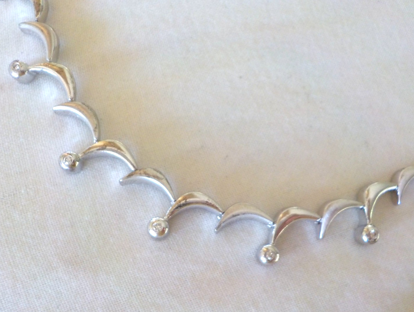 Estate Solid 14k White Gold Crescent Link Diamond Bracelet – 16.0 gms, 7.6 inch