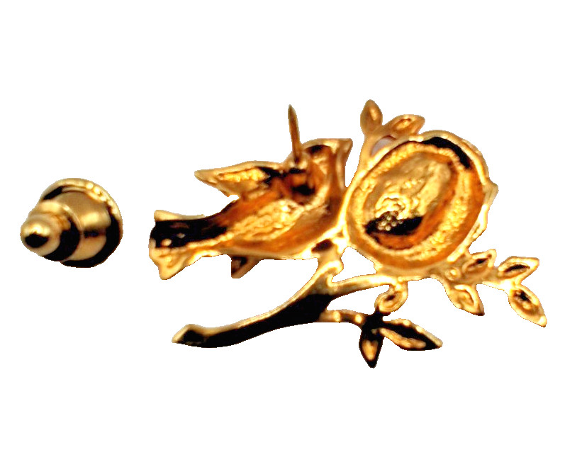 Vintage Bird Jewelry Lot of 3 Toggle Necklace Brooch Tac Pin Nest Roman Avon 18″