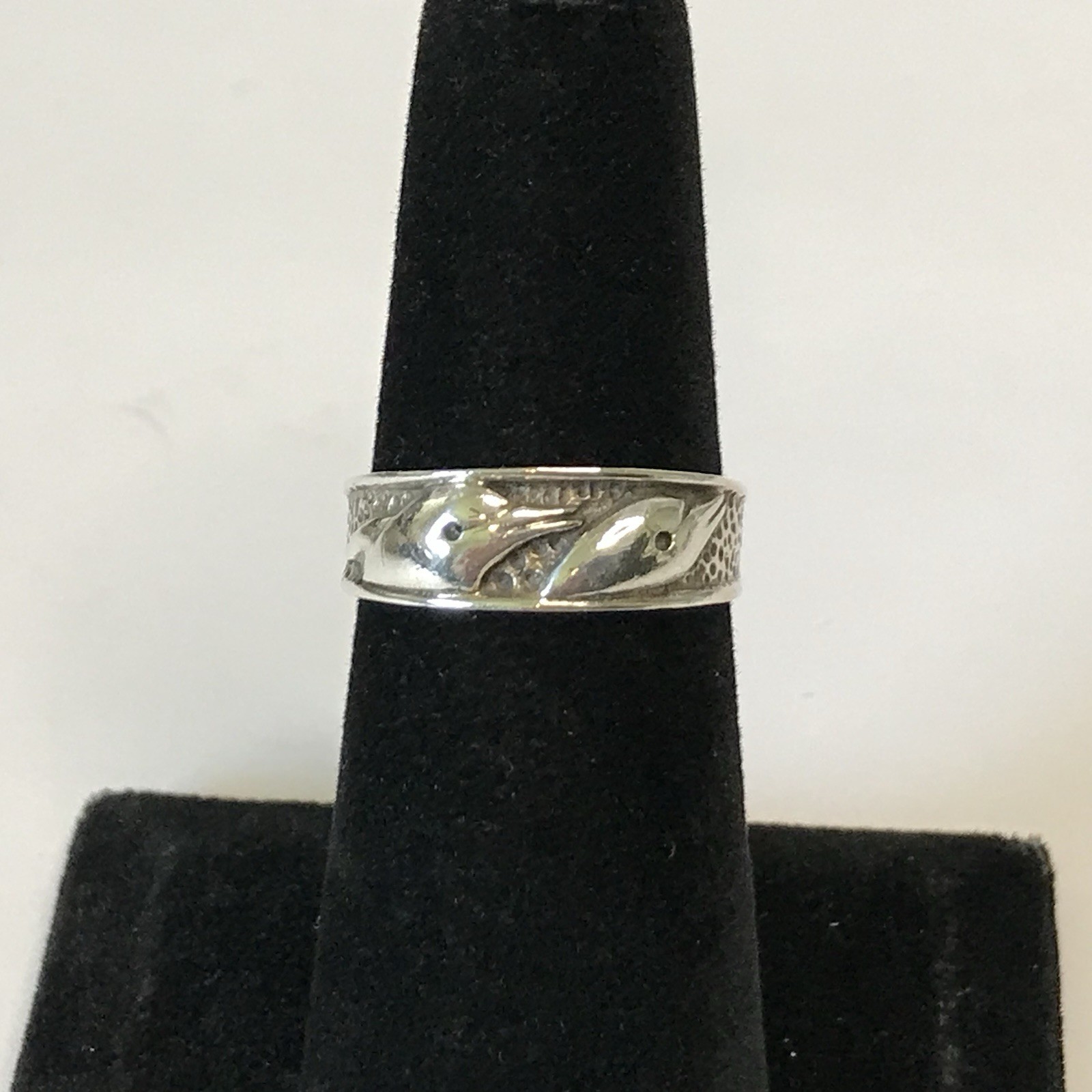 PETER STONE 925 Sterling Silver Vintage Dolphin Band Ring Size 5.75 3.15grams