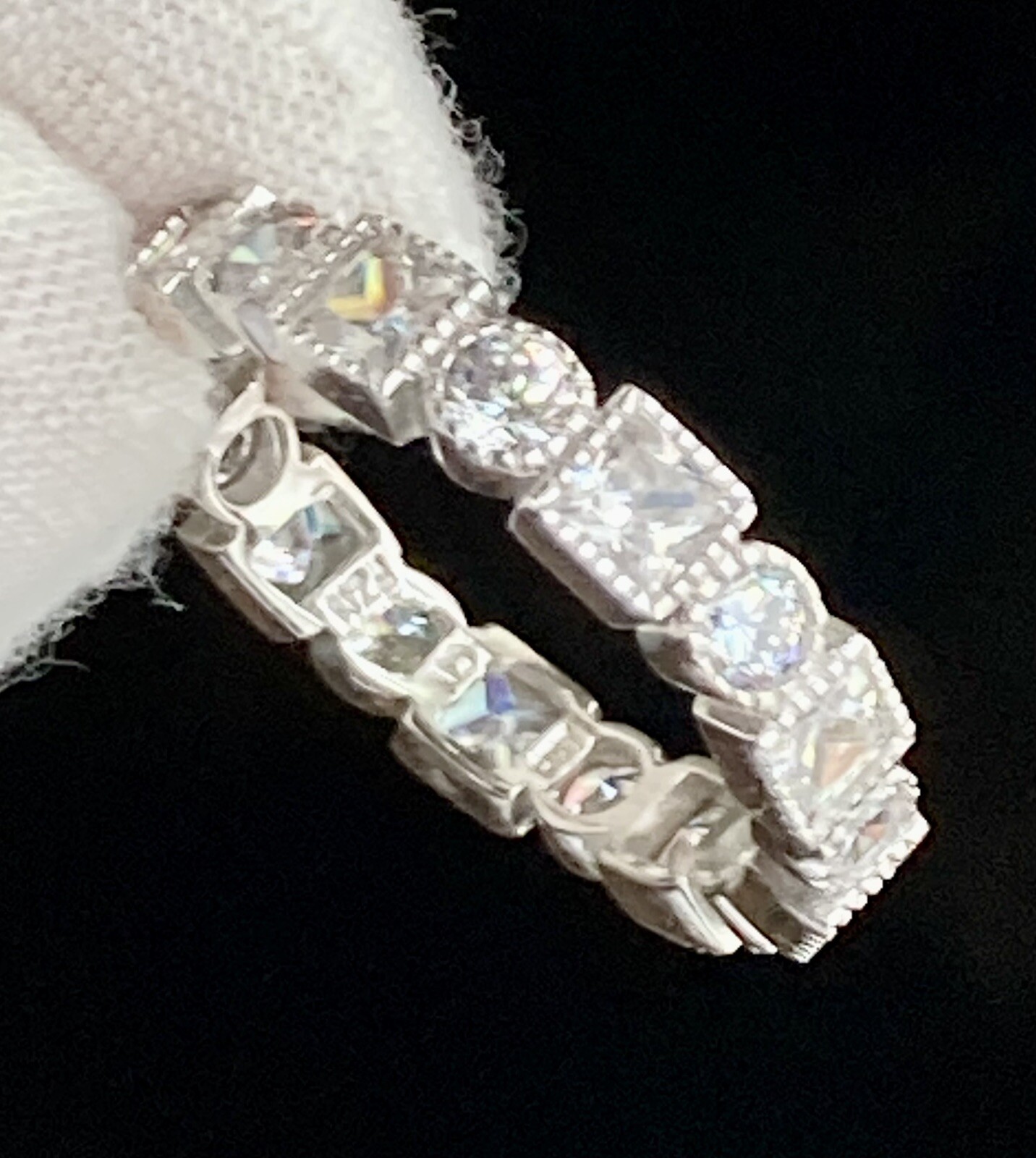 Fuzion Creation FZN Sterling Silver Cubic Zirconia Band Ring 925 Size 9 4.15g