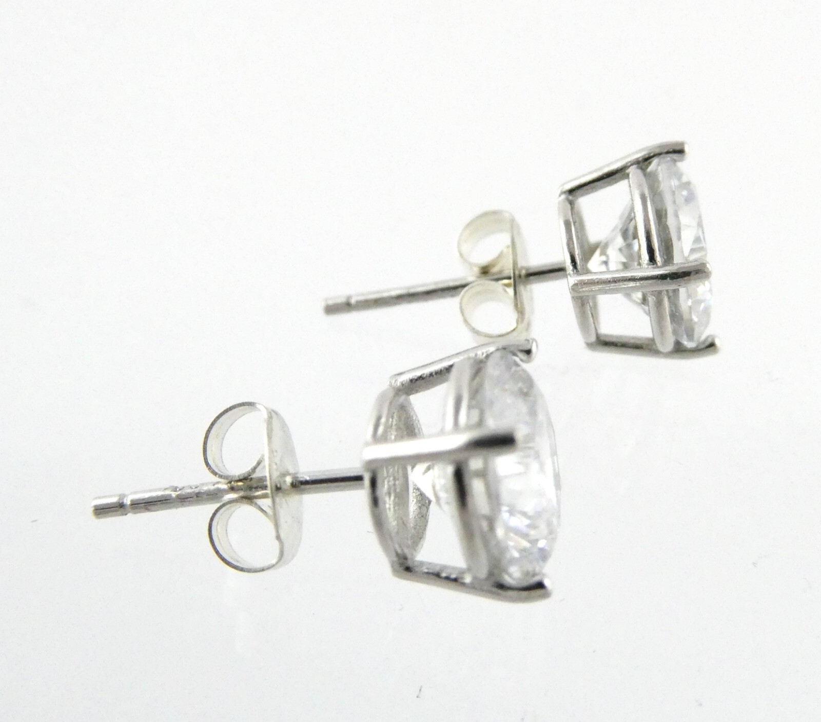 BS Sterling Silver Round Cut Crystal Stud Earrings 925 2.4 Grams 8.05mm