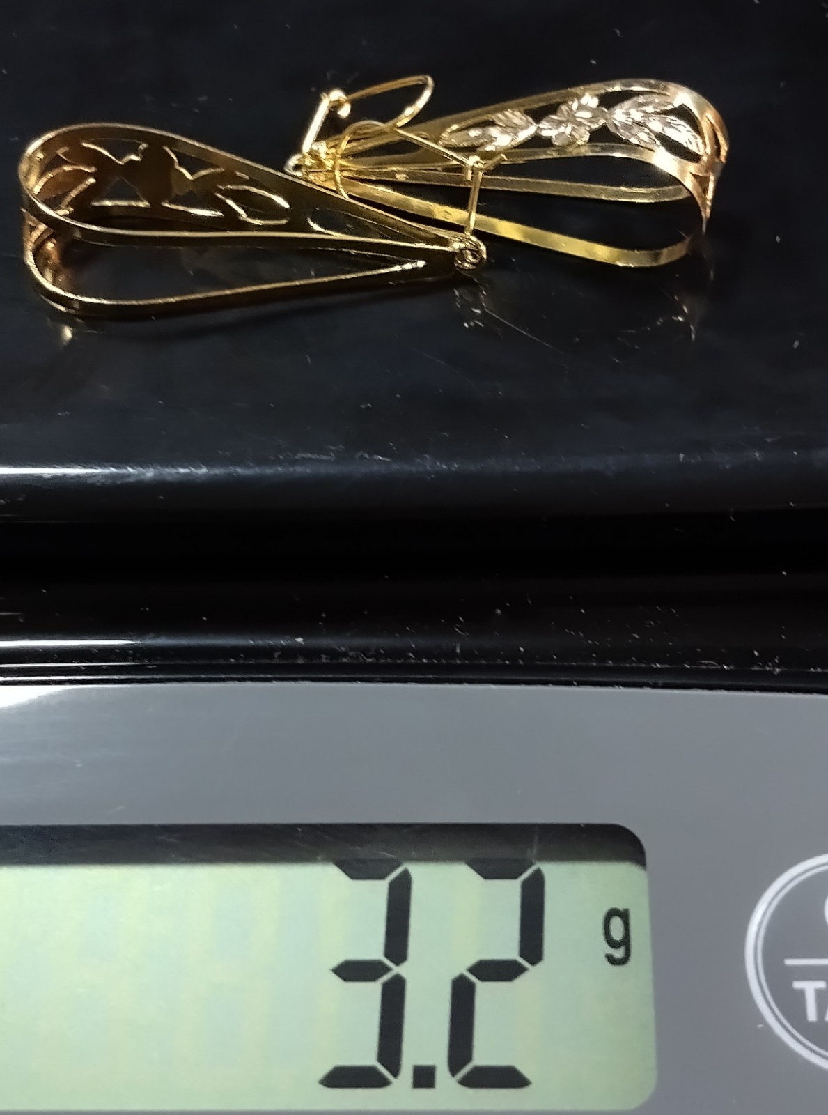 10K Yellow Gold Hand Crafted Hanging Earrings 3.2 Grams 2″ Long