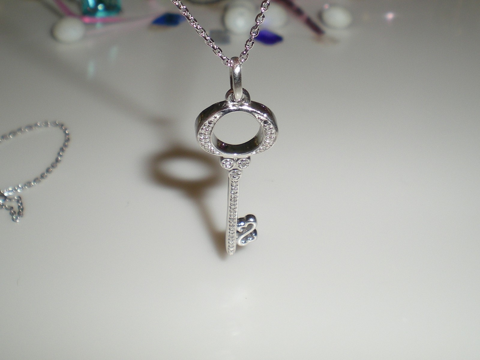 Jane Seymour Open Hearts Sterling Silver KEY Diamond Accent Necklace 💎 KAY BOX