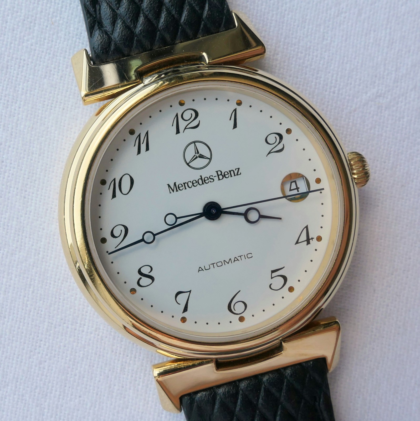 Mercedes Benz Made in Germany Classic Car Accessory Luxury Swiss Automatic Watch