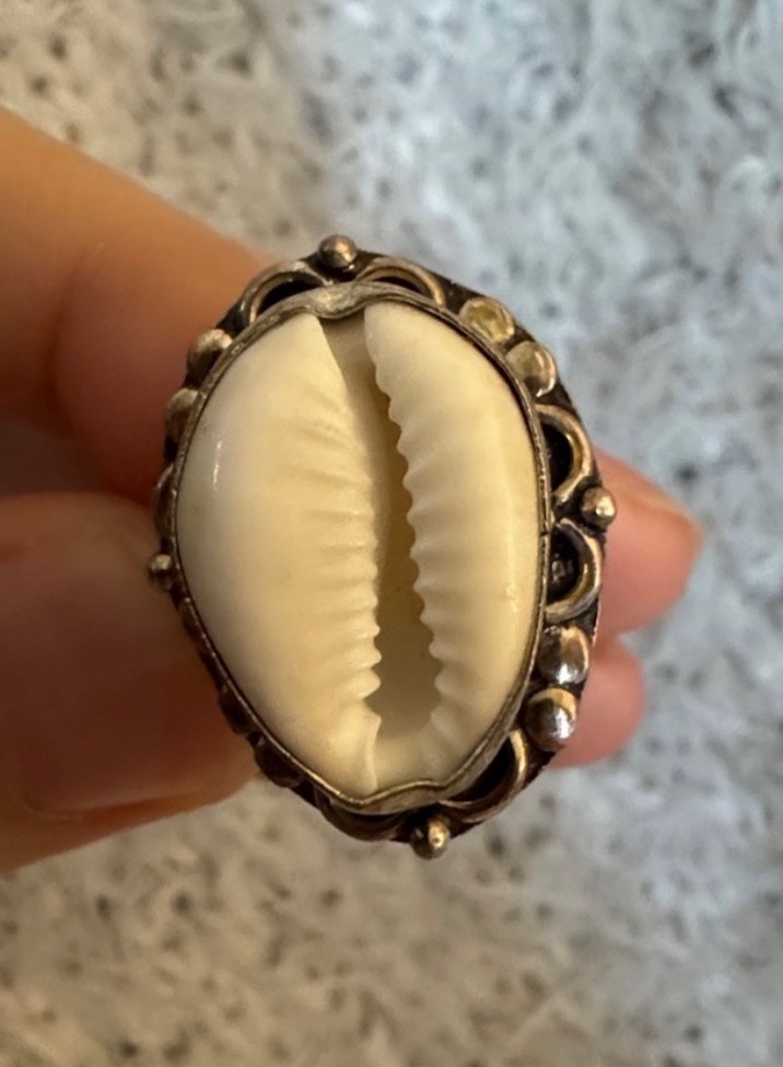 cowrie shell ring handmade sz 8