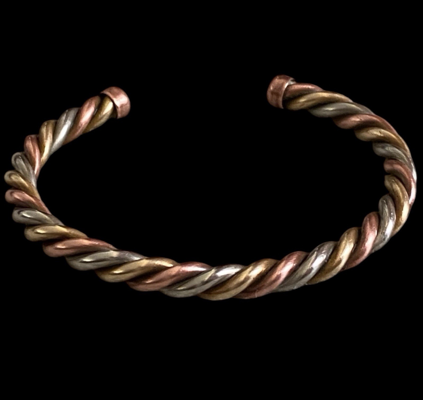 VTG Tricolor Twisted Rope Cuff Bracelet 6.75in