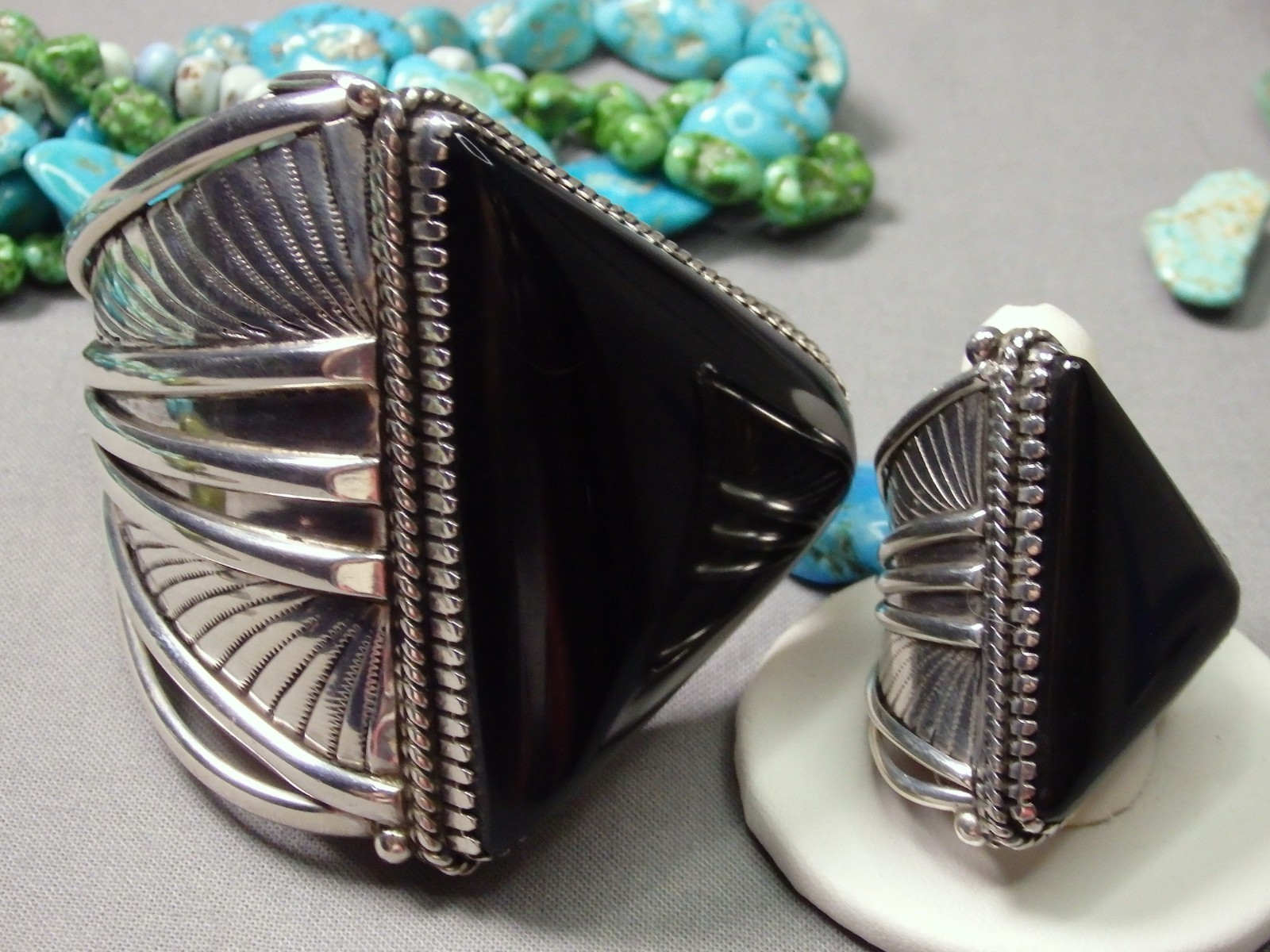 NAVAJO Yazzie Black ONYX Sterling Silver 114g 7″size Cuff & 36g Ring sz8.5 RARE