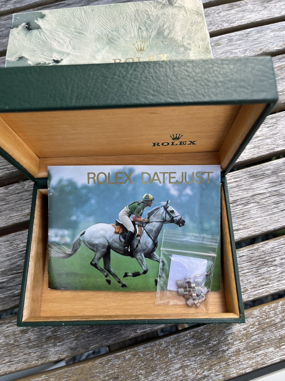 Rolex 1601 | 36mm | Folded Jubilee | Box & Booklet