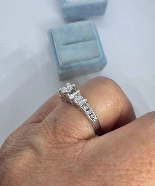 1.3 Ct Round Simulated Diamond 925 Sterling Silver Women’s Wedding Ring