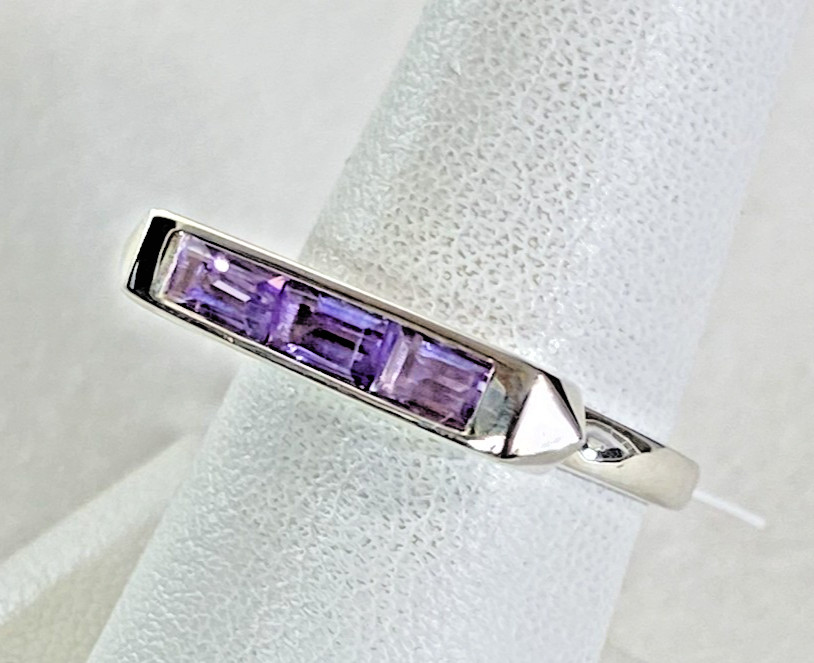 Kit Heath Lavender Amethyst Manhattan Bar Ring Sterling Silver Size 8 NWT 4g