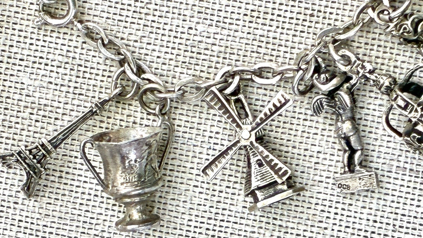 Vtg 800 Silver Charm Bracelet 900 Charms Travel Italy Europe Gondola Eiffel 50g
