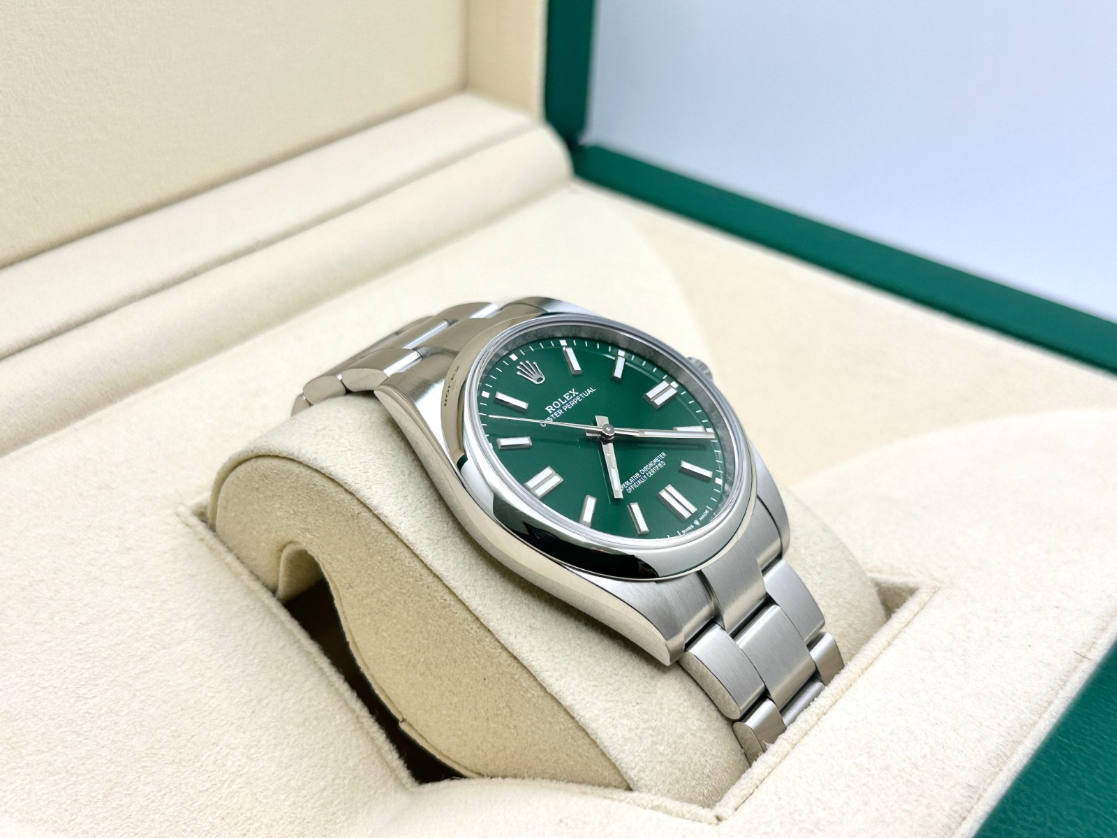 Rolex Oyster Perpetual 124300 41mm Green Dial Stainless Steel Box Papers