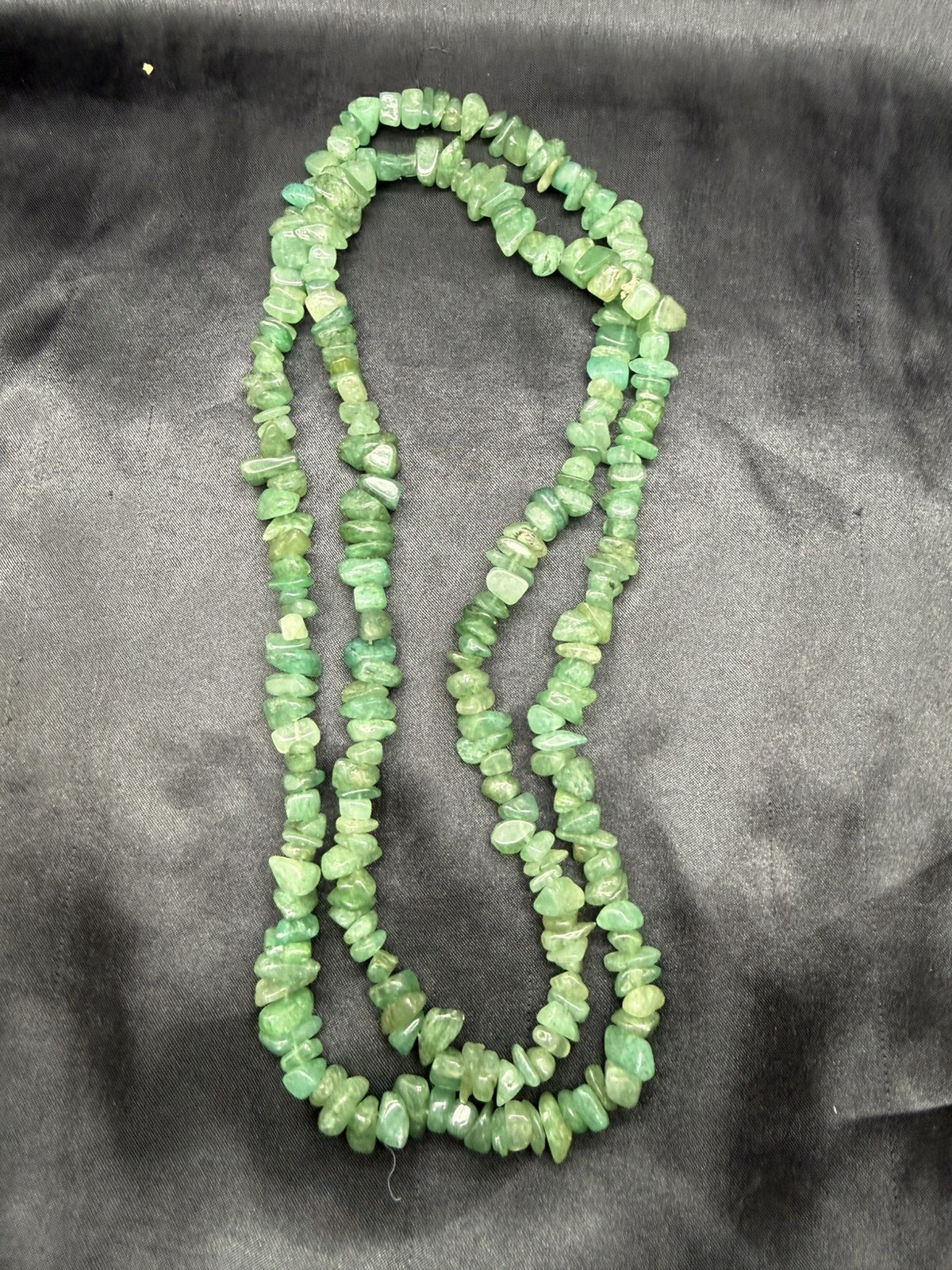 Vintage Green Quartz Crystal Chip Aventurine Strung Necklace 34 Inch 99 Gram D6