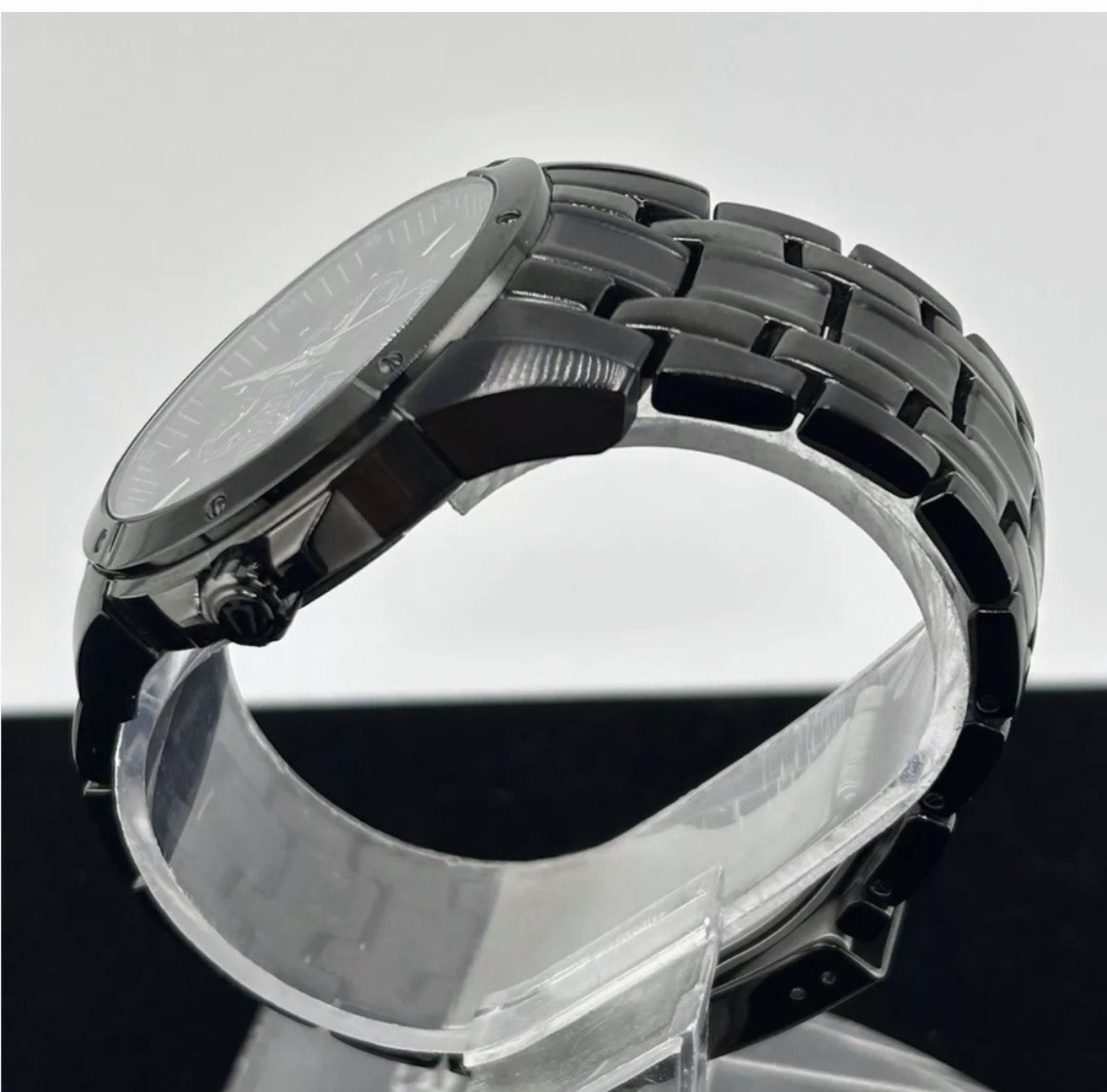 Men’s Black Ion-Plated Stainless Steel Bracelet Watch 43mm 98C121