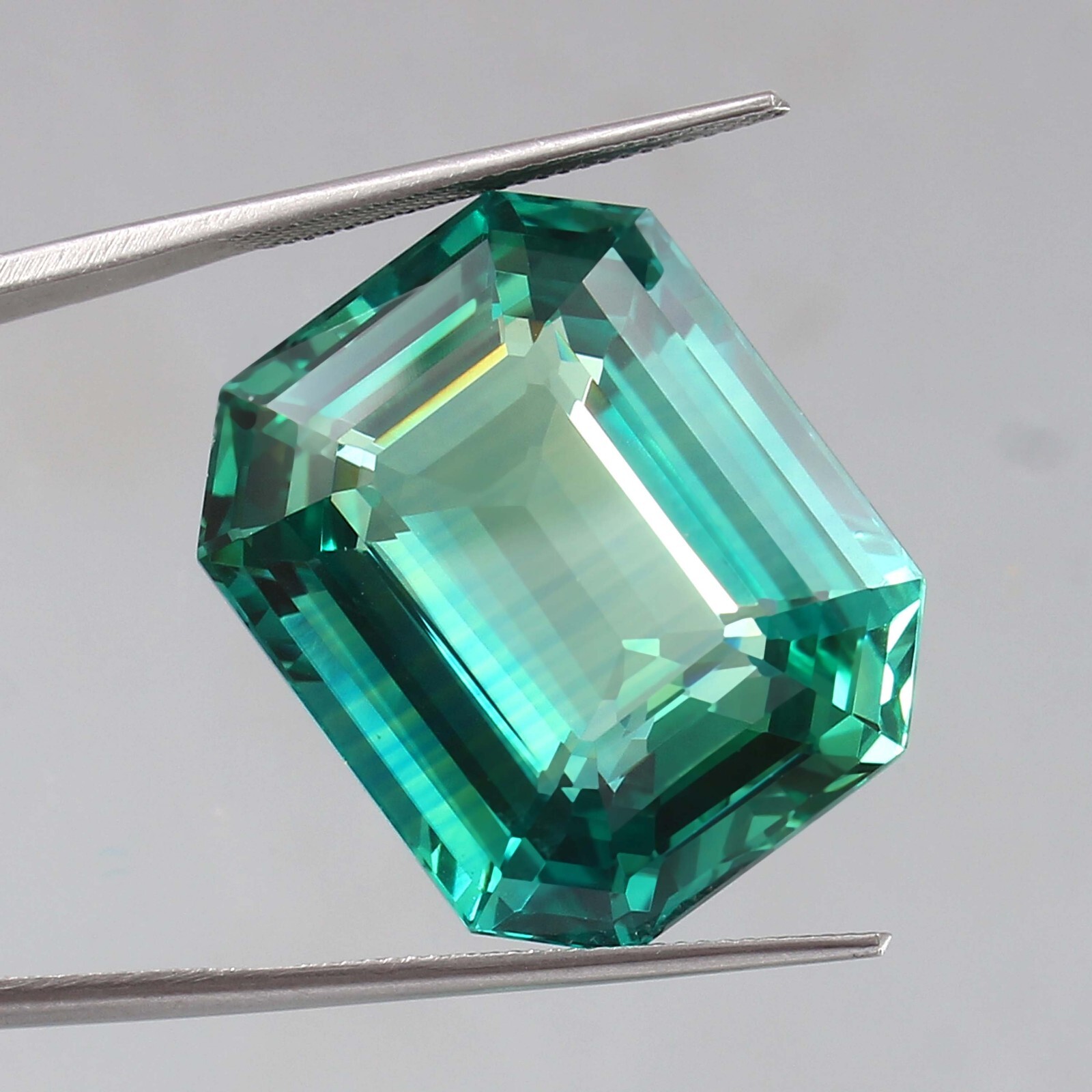AAA Natural Ceylon Blue Green Parti Sapphire Loose Radiant Cut Gemstone 72.70 Ct