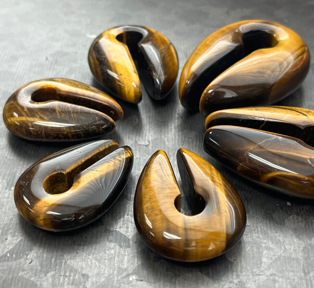 PAIR Tiger Eye Natural Stone Keyhole Hangers Plugs Gauges Tunnels Ear Weights