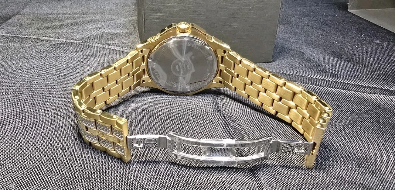 Bulova Octava Crystal 98C126 Gold Tone Men’s Quartz Watch 41.5 mm