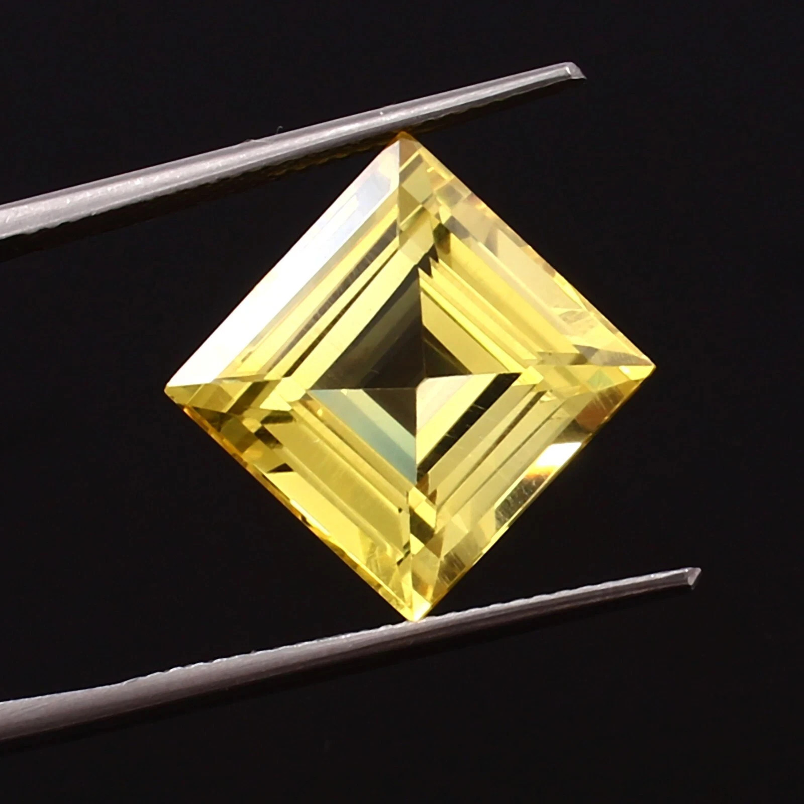 10 Ct Natural Yellow Sapphire Princess Cut Certified Loose Gem Ceylon Sapphire