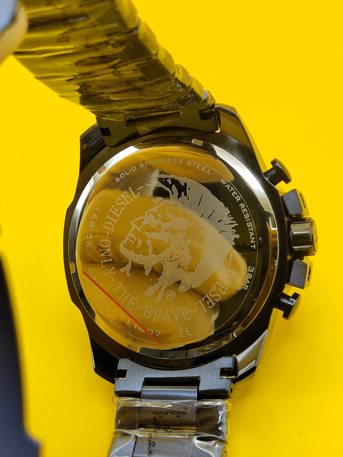 Premium Diesel Only The Brave 10 Bar Gray Dial Refurbished Men’s Wrist Watch