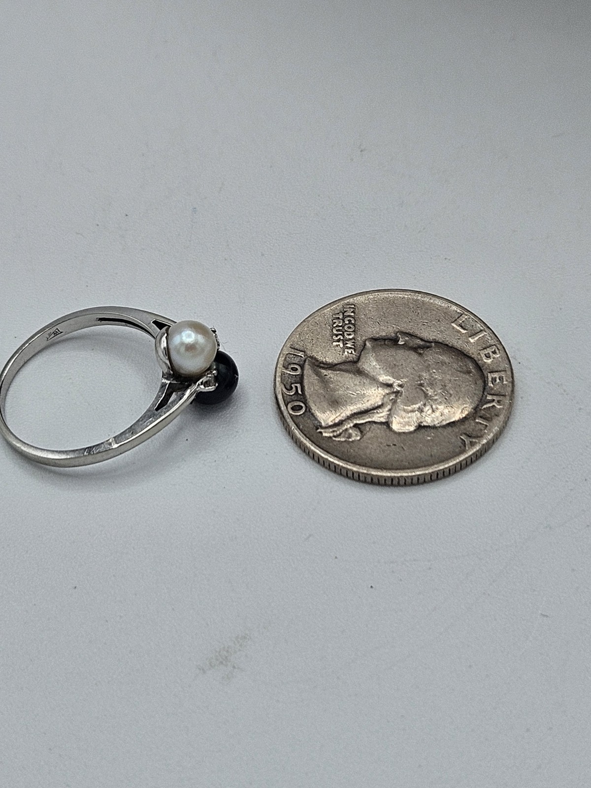14K White Gold Black White Pearl Ring Diamond Accent Yin Yang Design Sz 6.25