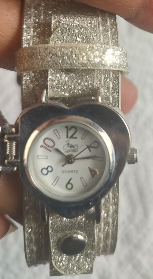 JEAZY Watch Silver tone leather Strap Women girls female