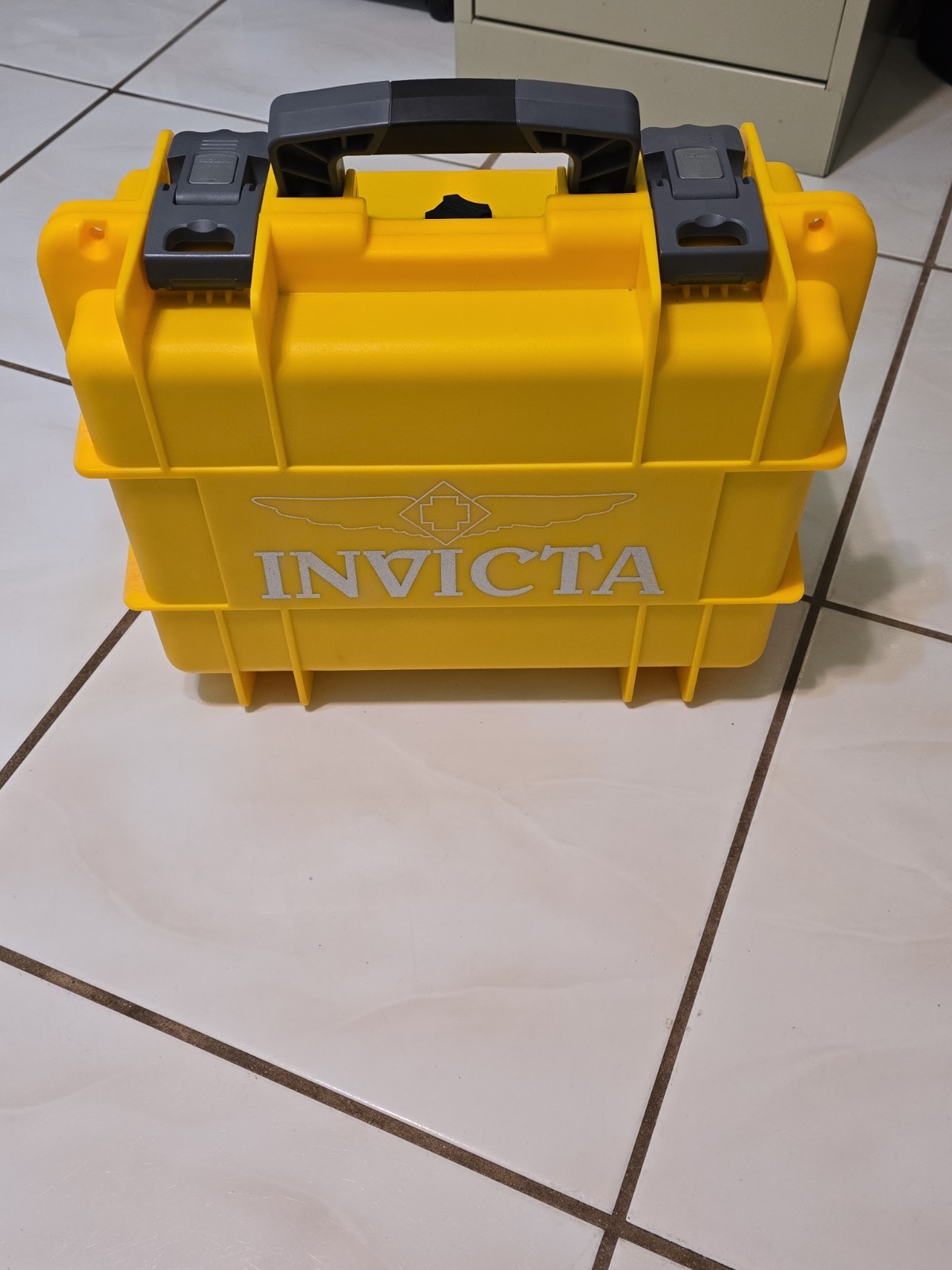 New Invicta Russian Diver Quinotaur Mechanical 1091 Triple Black Yellow 8 Slot