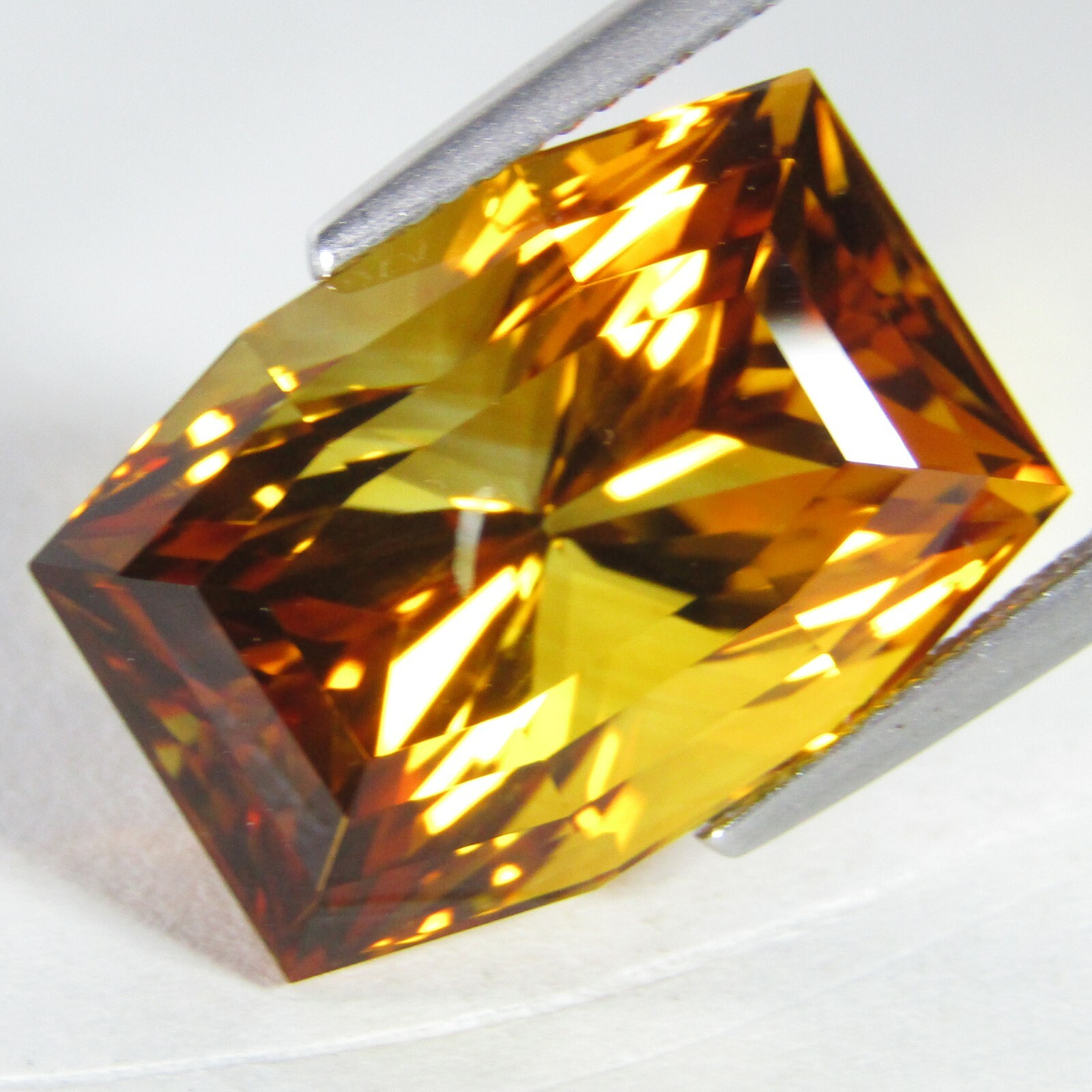 17.95Cts 100% Natural Sparkling Rectangular Cut 18×12.8mm Citrine Collection VDO