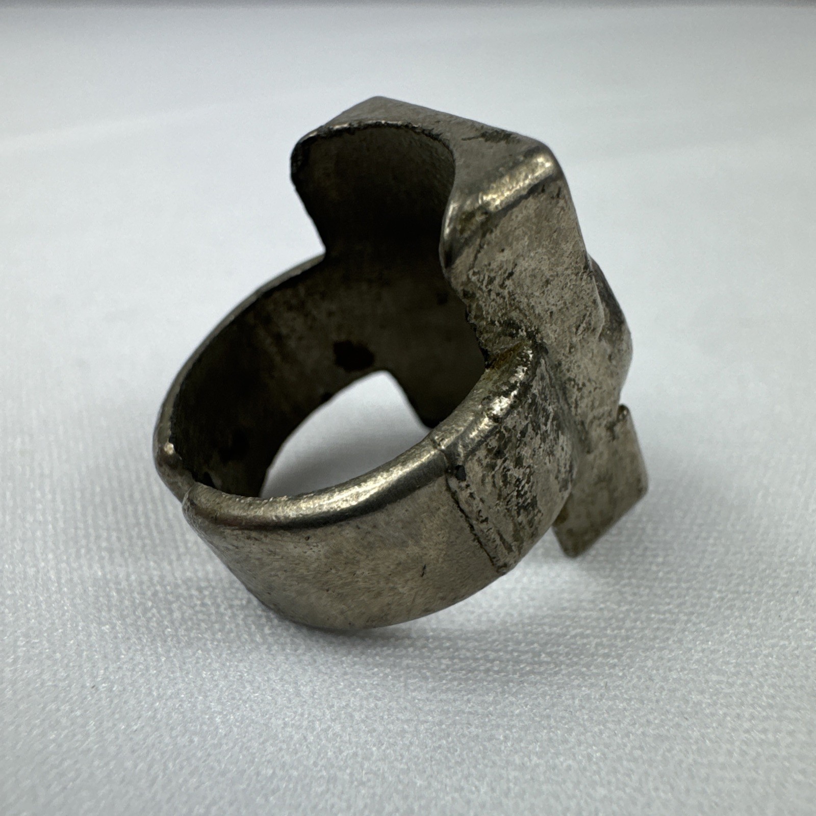 Memento Mori Skull Ring Amulet – Protecting Against Death Silver Accents