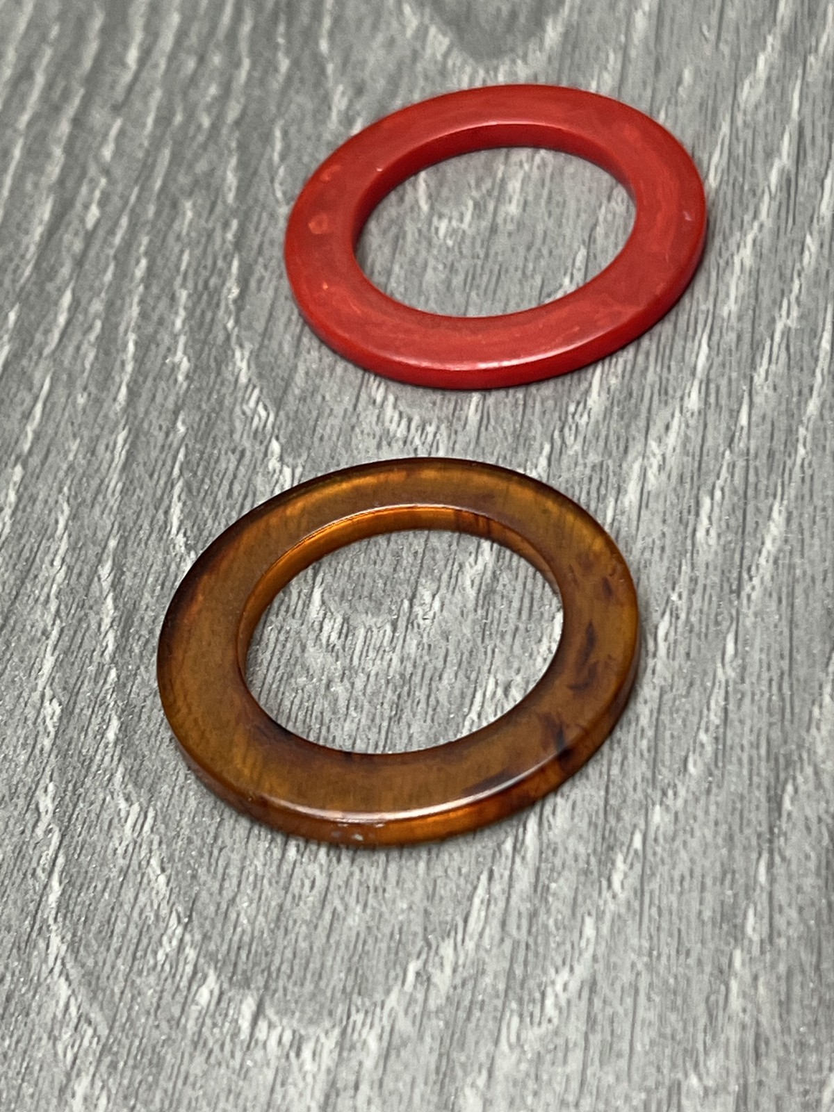 2 Pcs Plastic Resin Rings Red Tortoise Shell Scarf Rings Sewing Craft Closure