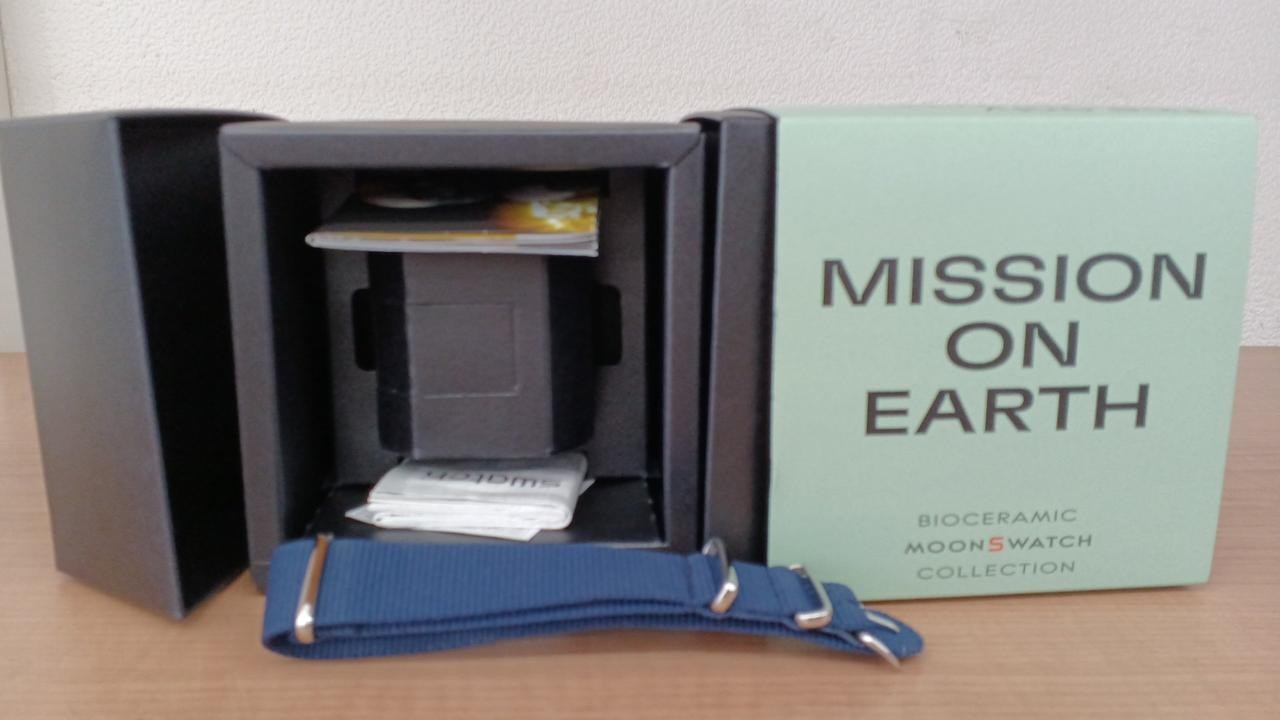 Omega x Swatch MoonSwatch SO33G100 Bioceramic Quartz Japan #2