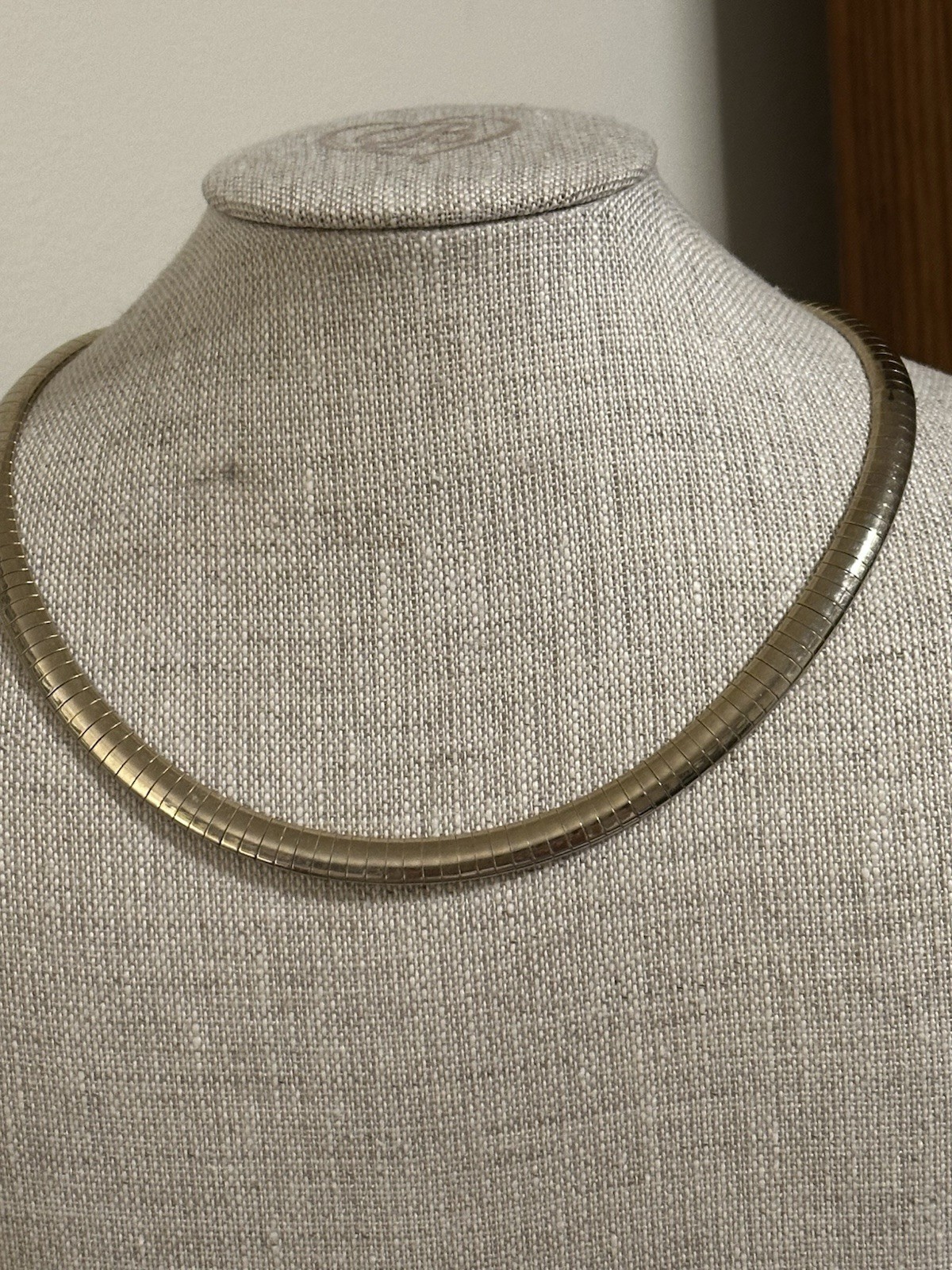 Goldtone OMEGA Necklace 18 Inches Long 1/4 Inch Wide Great Condition Vintage 80s