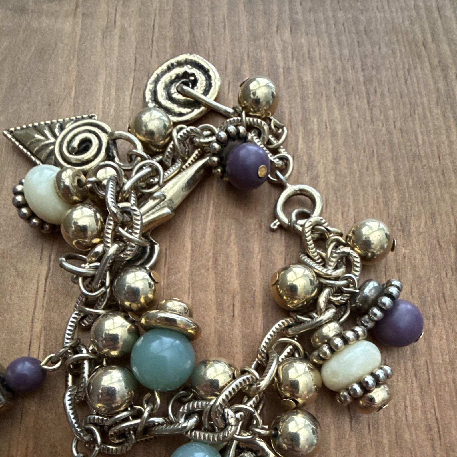 Silver Tone Cable Chain Toggle Charm Bracelet Dangle Beads Purple Blue White