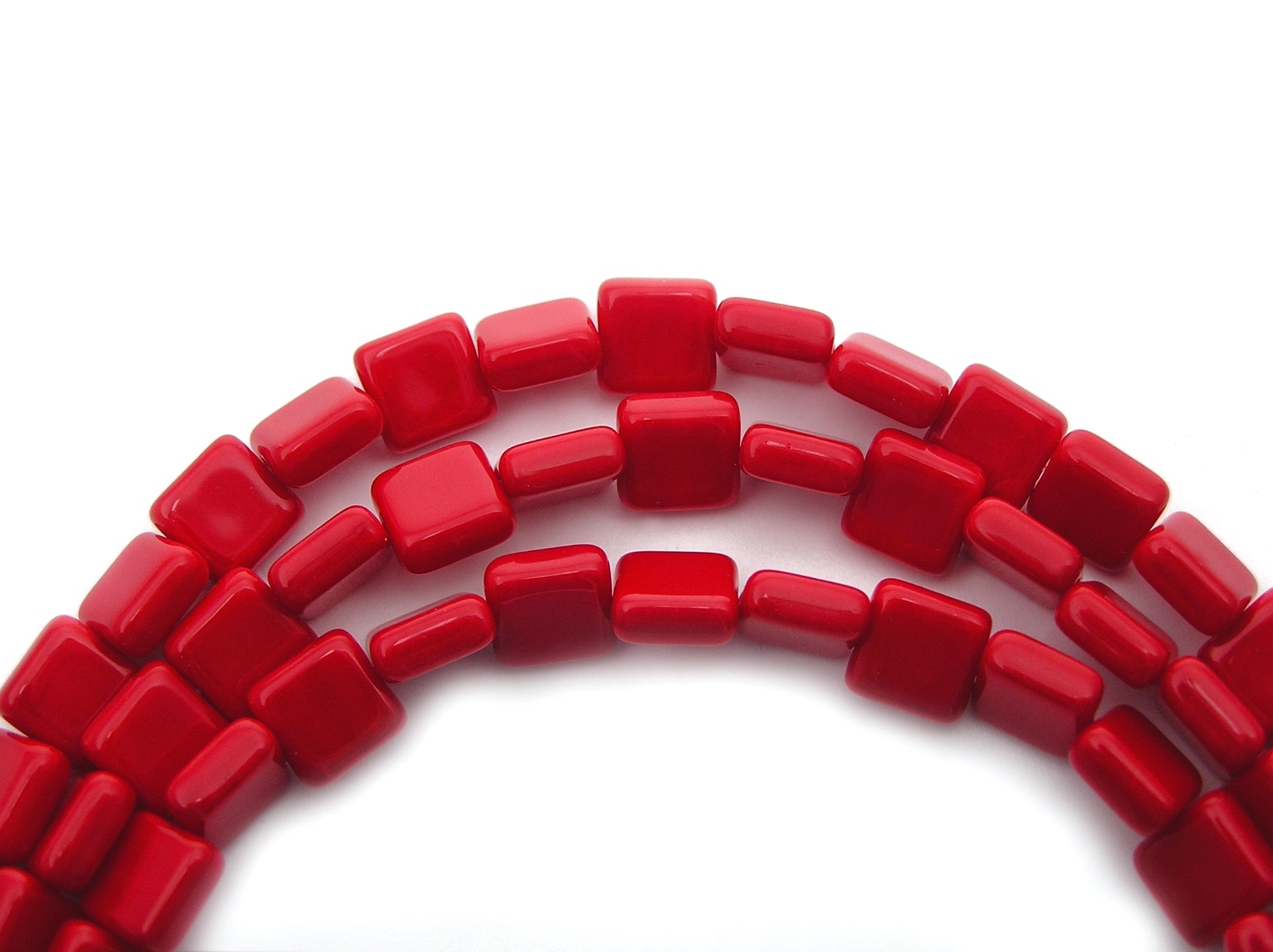 22 Czech Glass Square Shaped Druk Beads 8x8mm Red Coral, P222