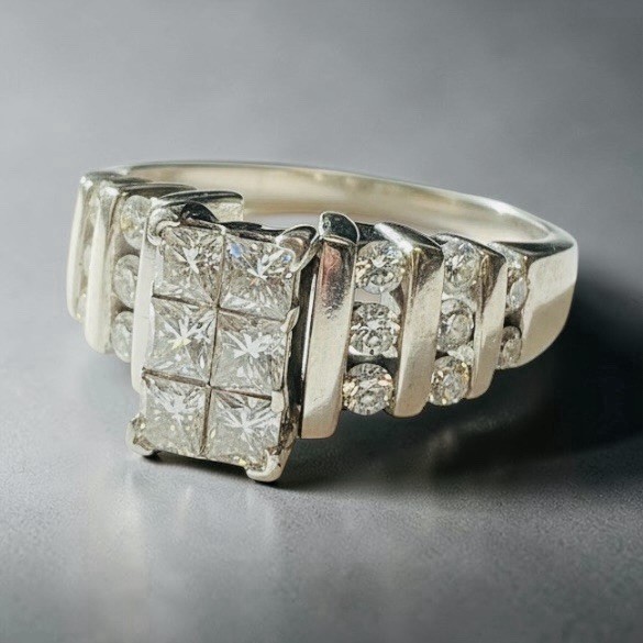 14K White Gold 1.00 Ct Princess Cut/Round Diamond Engagement Size 9 Ring