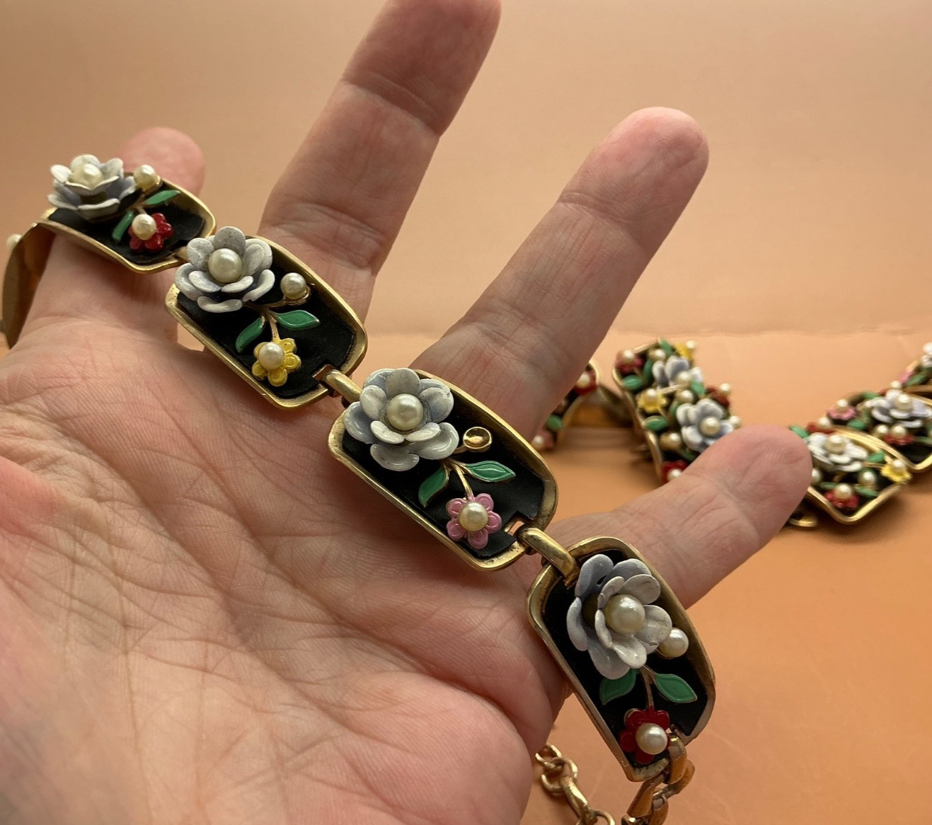 RETRO 4 Piece SET! Vintage ALICE Mulit Color Bracelet Earrings Necklace Ring!!