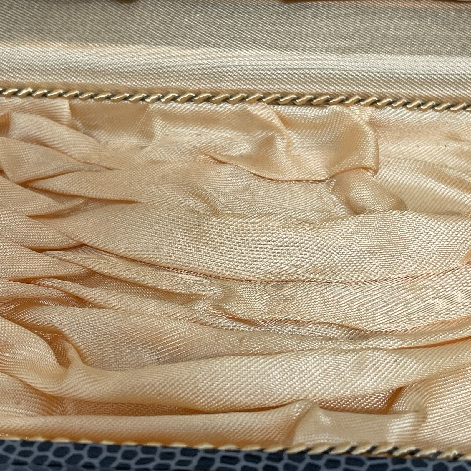 Alligator Print Presentation Box Silk Lined 7”x3.5” Jewelry Spoons