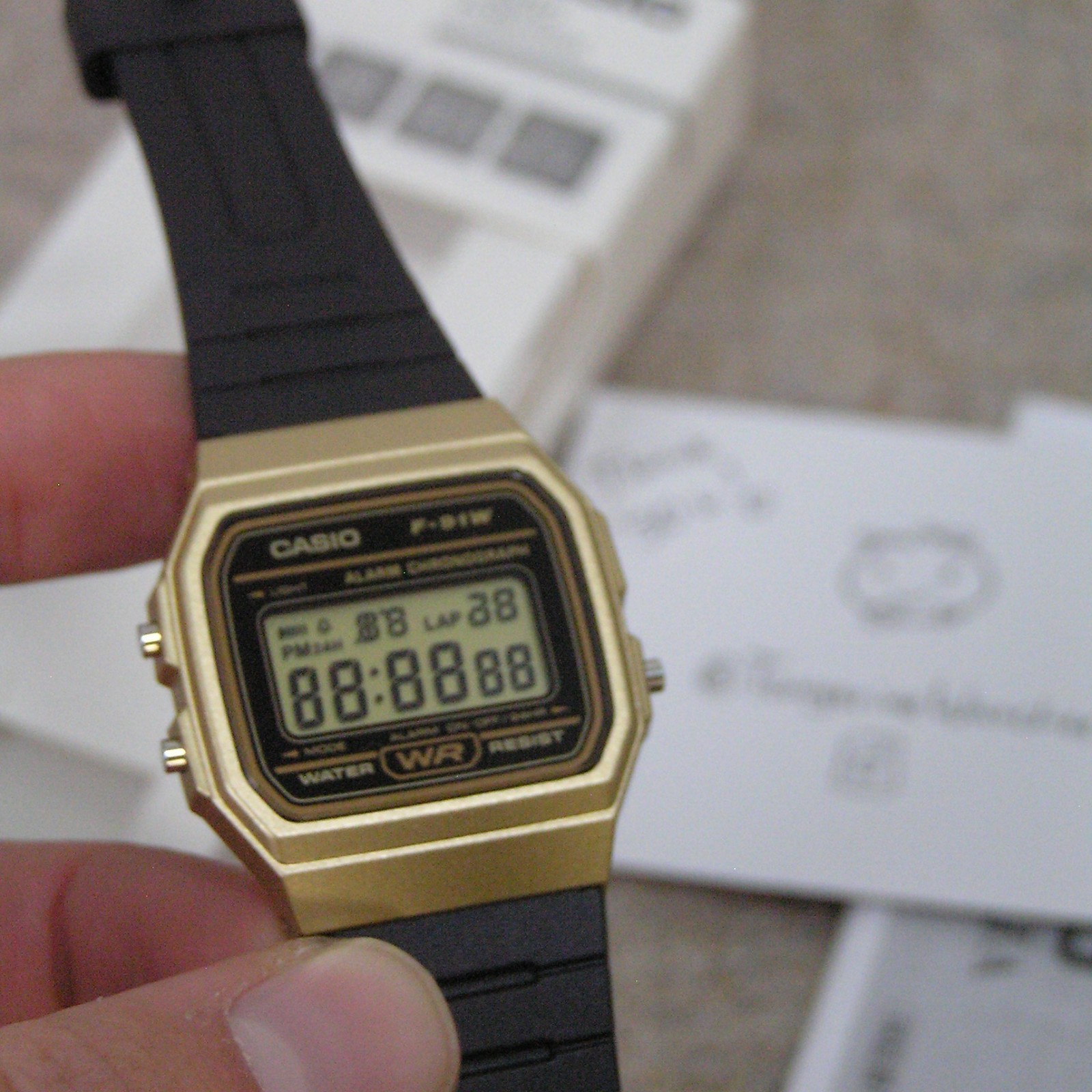 [UK STOCK!] CASIO F-91WM-9AJH GENUINE DIGITAL WATCH – Japan Exclusive Model!