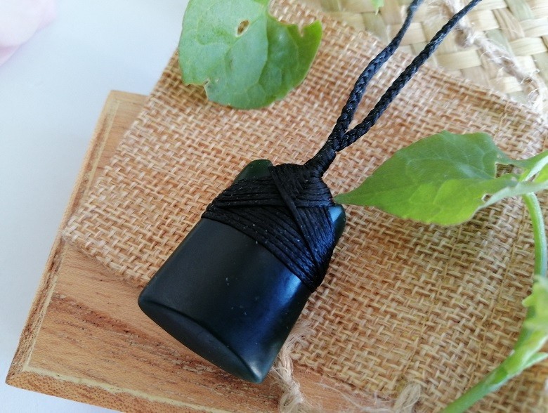 New Zealand Jade Greenstone Toki Matt Pendant 35mm L x 26mm W Unisex