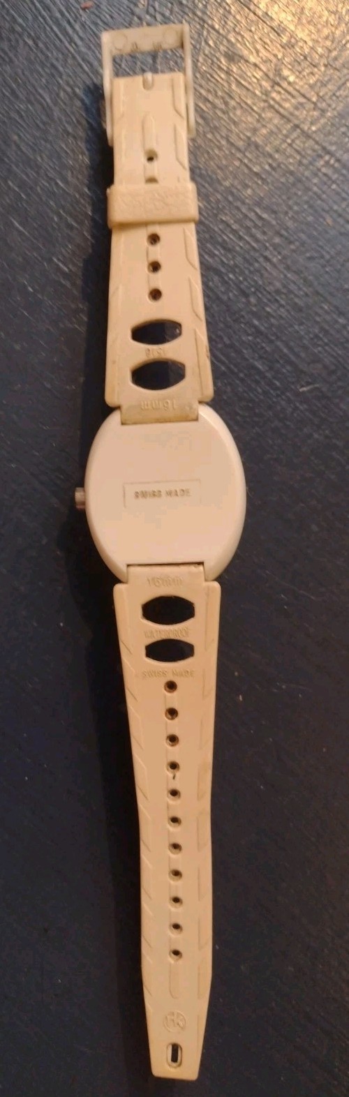 Vintage Mid 20th Century Endura retro Design Watch