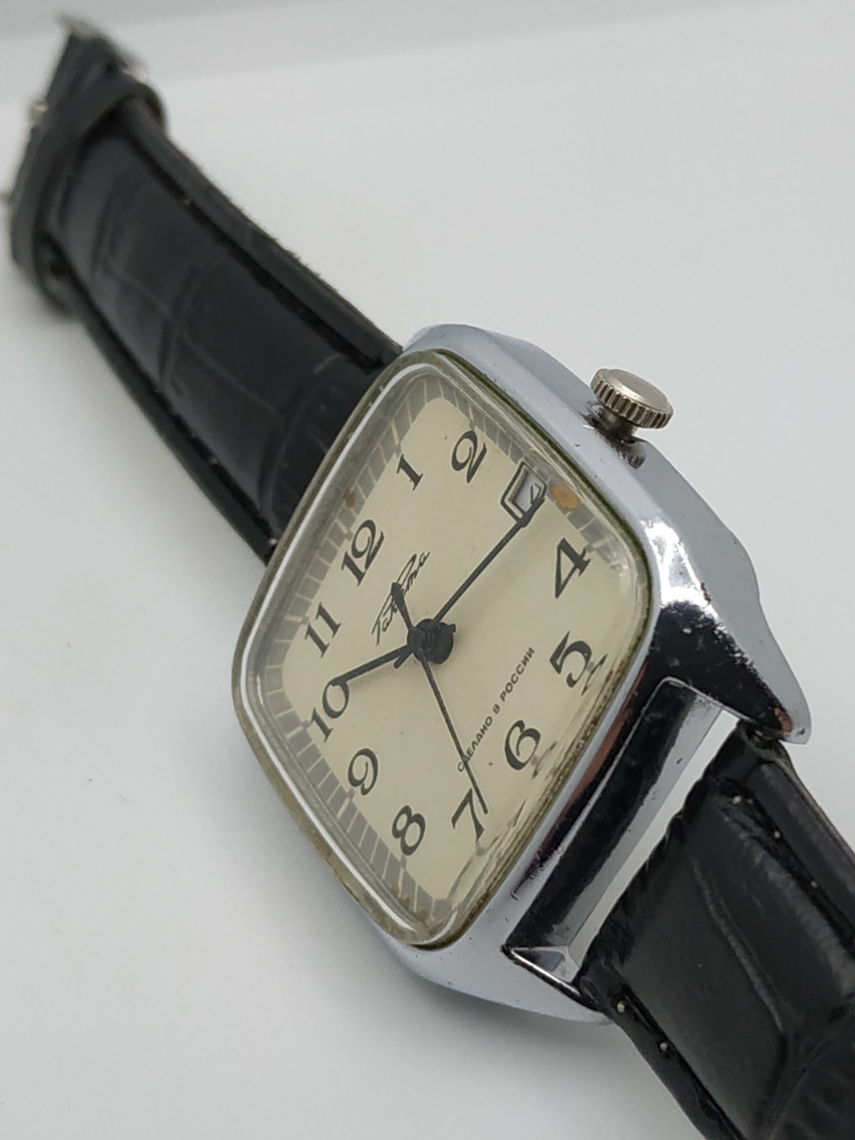 Russian Men’s Dress Vintage Watch Raketa Mechanical 2609 Retro USSR Soviet