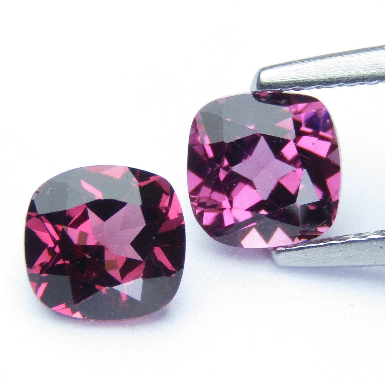 2.65Cts Striking Natural Rhodolite Garnet 6mm Cushion Pair Tanzania Gemstones