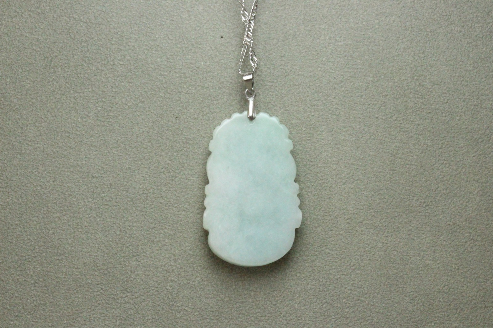 Natural White green A Jadeite jade Hand-Carved dog (Chinese Zodiac) Pendant