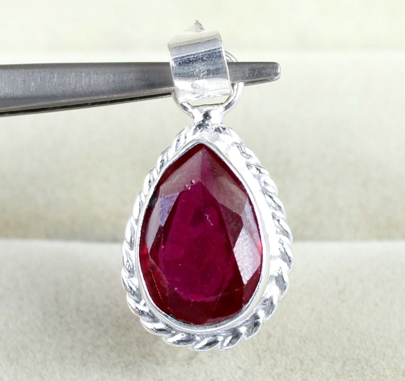 9.65 Ct Natural Red Sapphire Pear Gemstone Certified Men’s Pendant New Year Sale