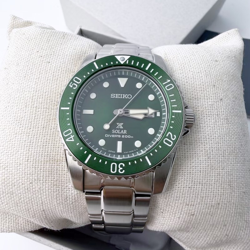 Seiko Prospex Sea Solar Power Men Green Dial Stainless Steel SNE583 Watch 38.5mm